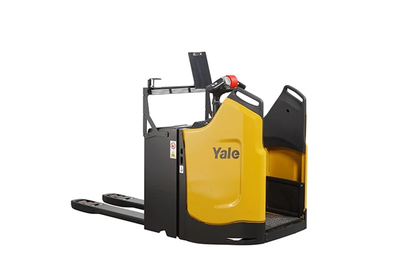 Foto deTranspaletas con plataforma de elevación