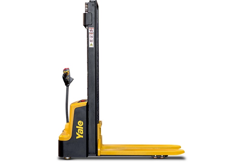 Foto deApiladores de palés