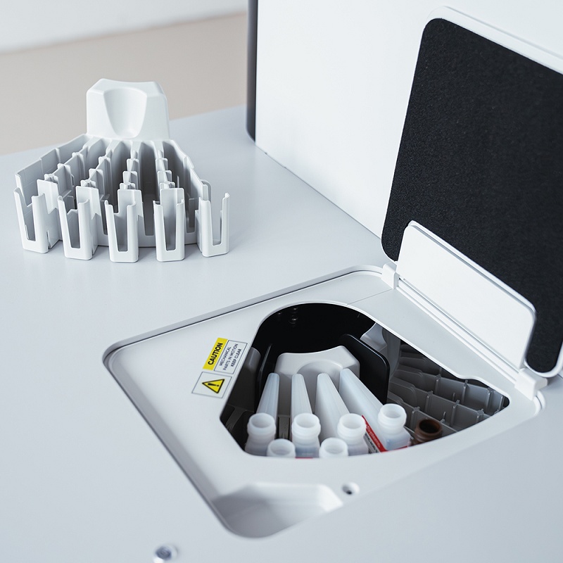 Foto deAnalizadores automatizados y multiparamétricos