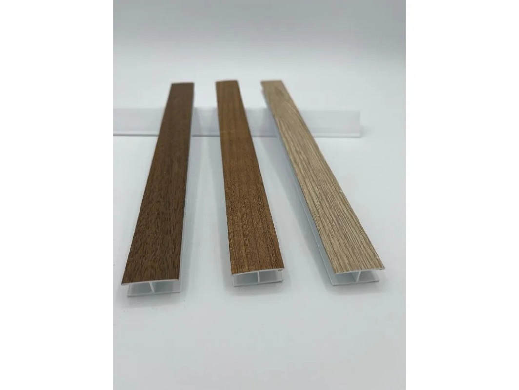 Foto de Perfiles lamas de madera