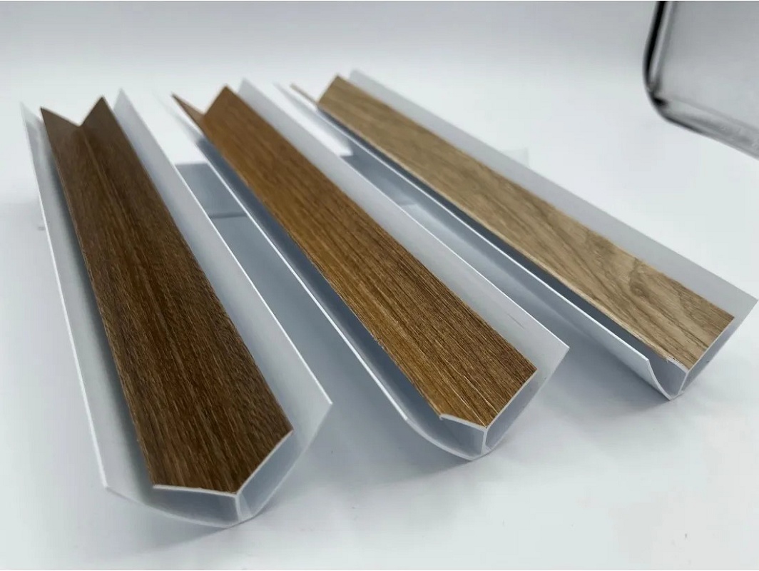 Foto de Cantoneras Interiores de Madera