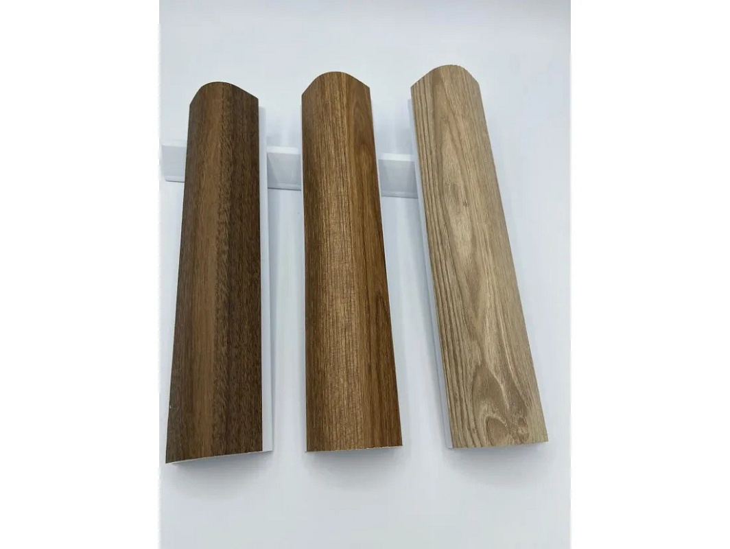 Foto de Cantoneras Exteriores de Madera