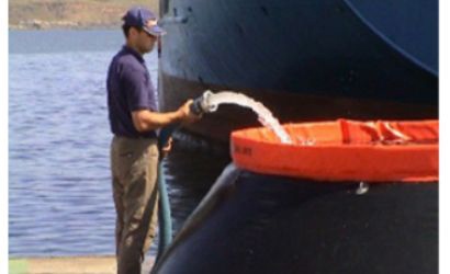 Foto deProductos para puertos y astilleros