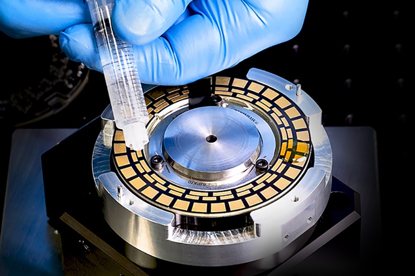 Foto de Encóderes rotativos absolutos inductivos