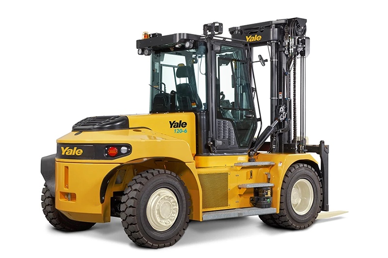 Foto deCarretillas elevadoras con ruedas de neumáticos