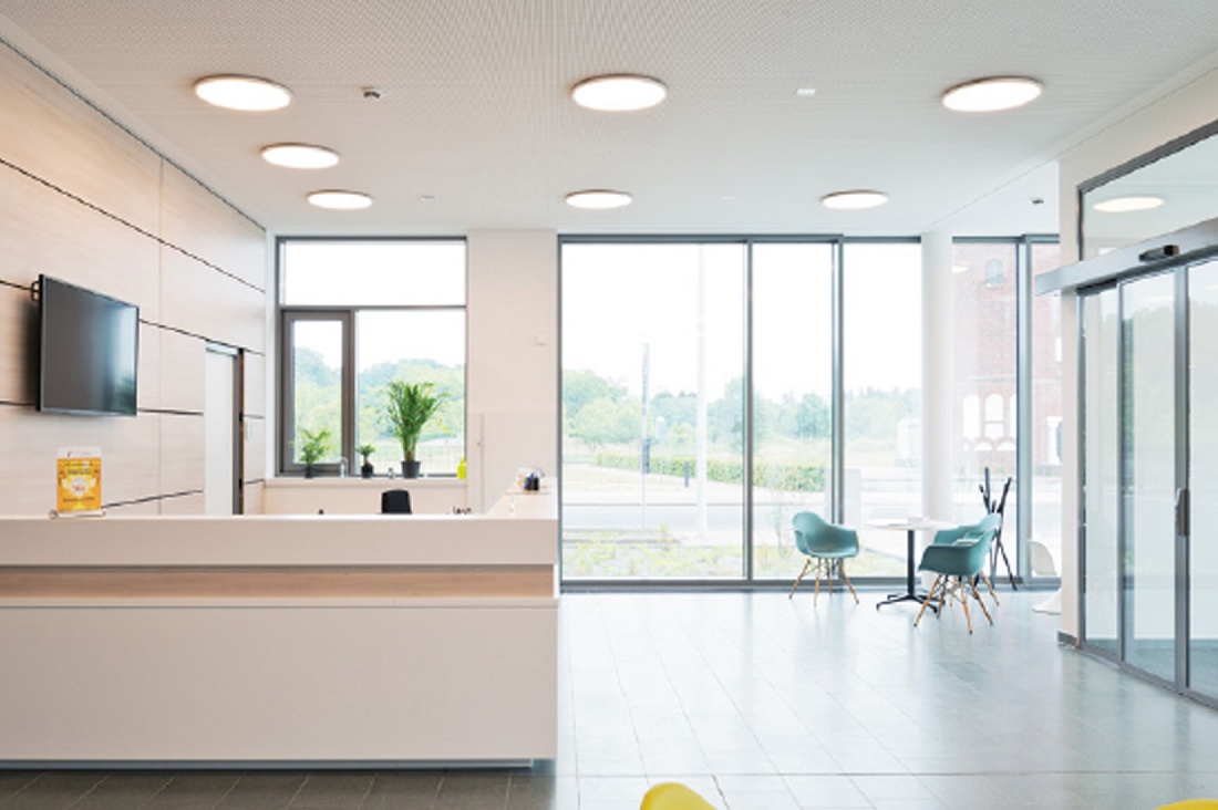 Foto deLuminaria de suspensión para el sector terciario