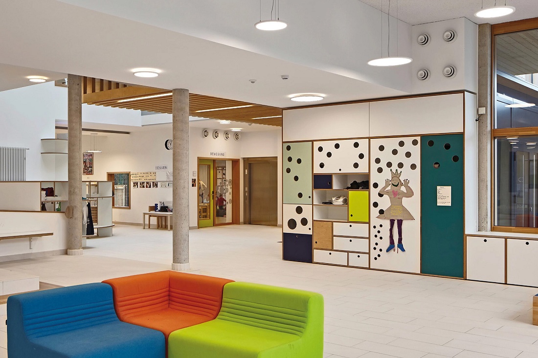 Foto de Luminaria de suspensión para el sector terciario