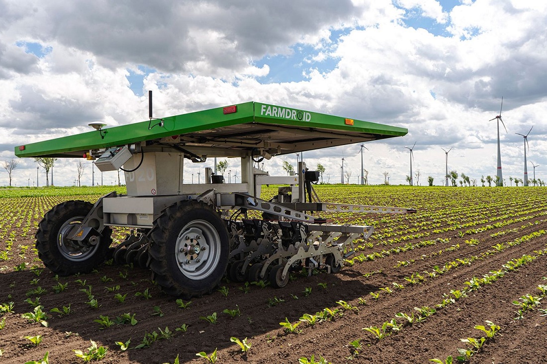 Foto de Robots agrícolas cien por cien solar