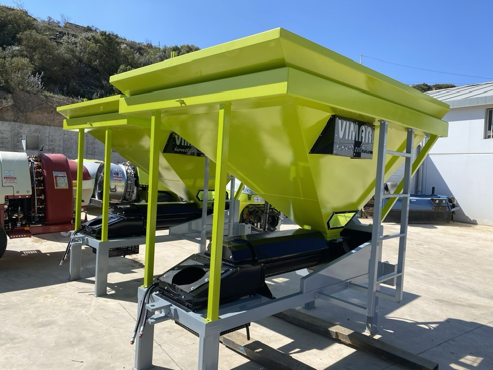 Foto de Peladoras de almendras bicuerpo