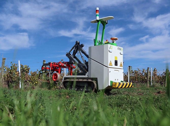 Foto de Robots para viñas estrechas