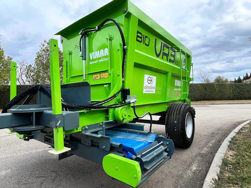 Foto deRemolques esparcidores de compost