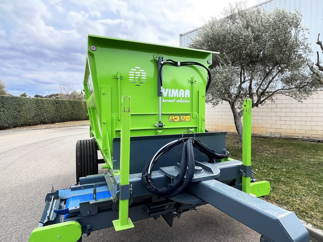 Foto de Remolques esparcidores de compost