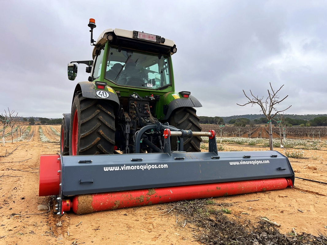 Foto de Trituradoras especiales con chasis extra bajo
