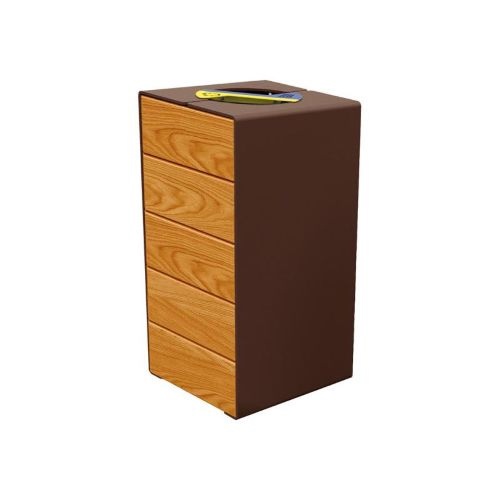 Foto dePapeleras de reciclaje acero y madera