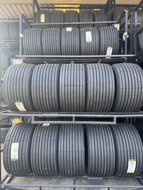 Foto deNeumáticos agrícolas