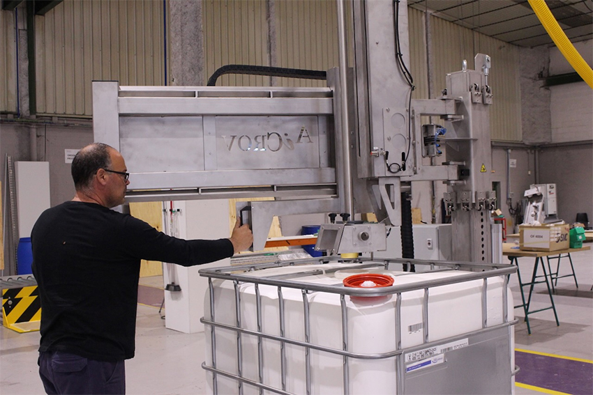 Foto deLlenadoras de bidones, tambores e IBC