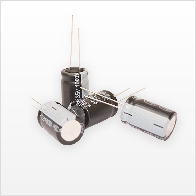Foto de Condensadores electrolíticos radiales