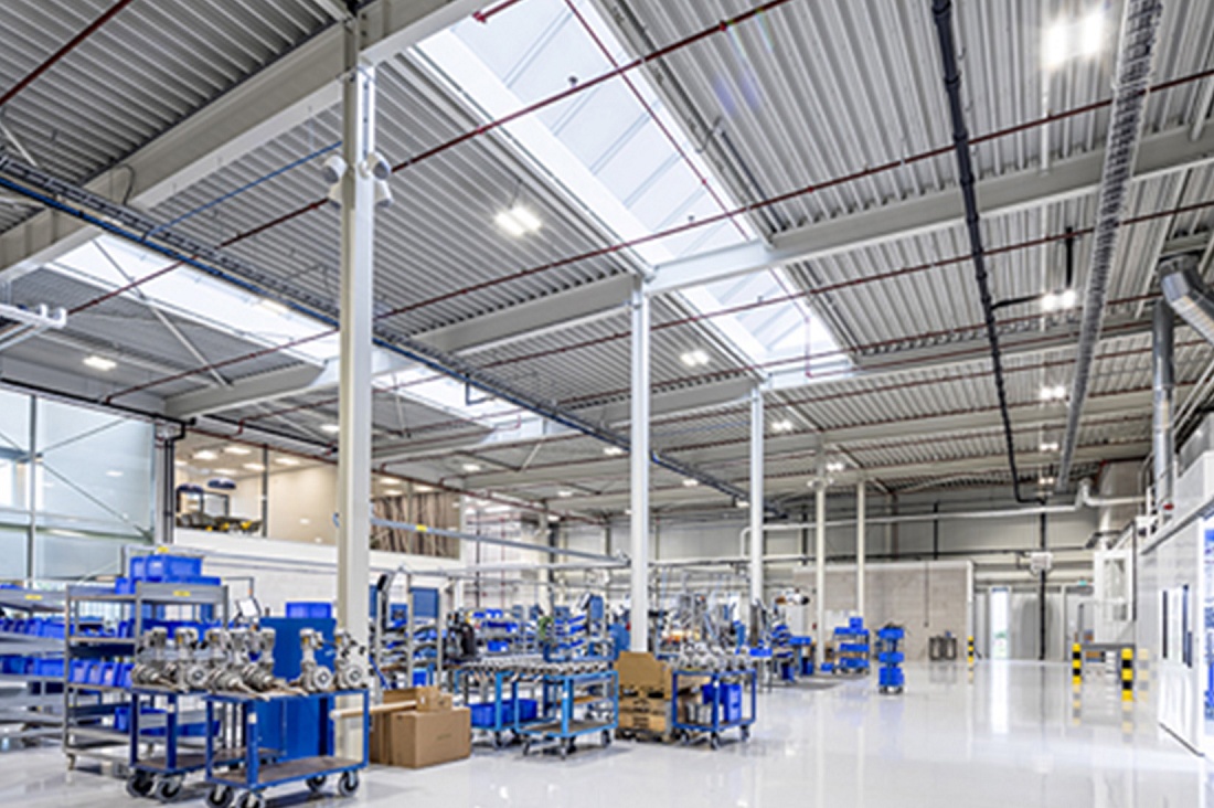 Foto deLuminarias industriales