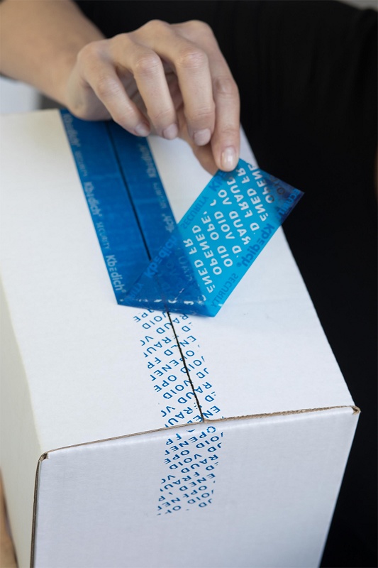 Foto deCintas de seguridad para cajas de cartón