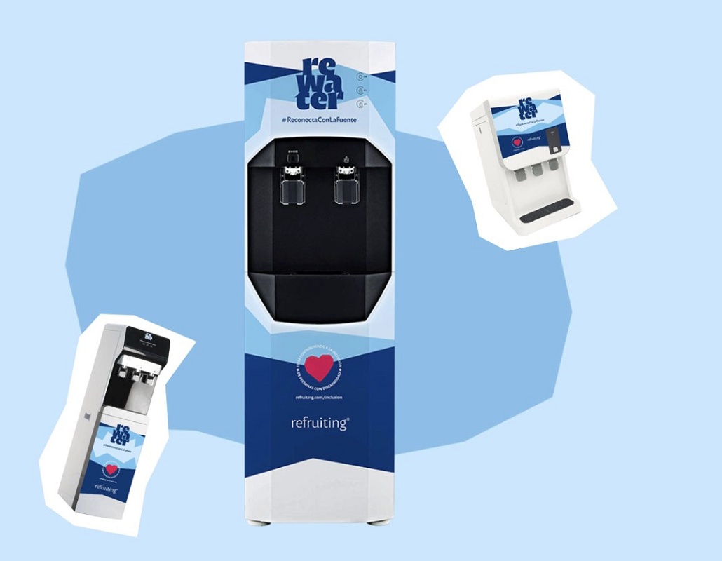 Foto deRewater: máquinas de ósmosis para oficinas