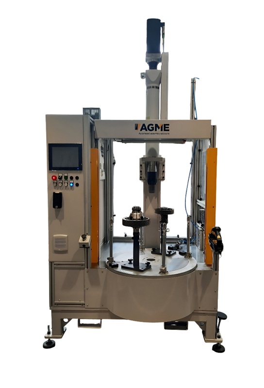 Foto de Máquinas de ensamblaje automatizado para la industria de componentes de automoción