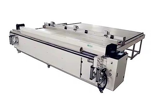 Foto de Mesas de corte con cuchilla y ultrasonido