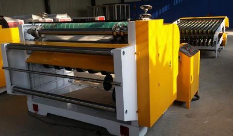 Foto deLineas de cartón ondulado