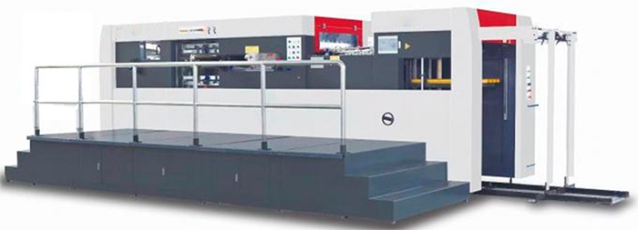 Foto de Troqueladoras automáticas con stripping