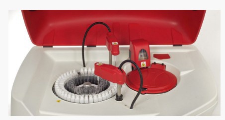 Foto deAnalizadores químicos de alto rendimiento