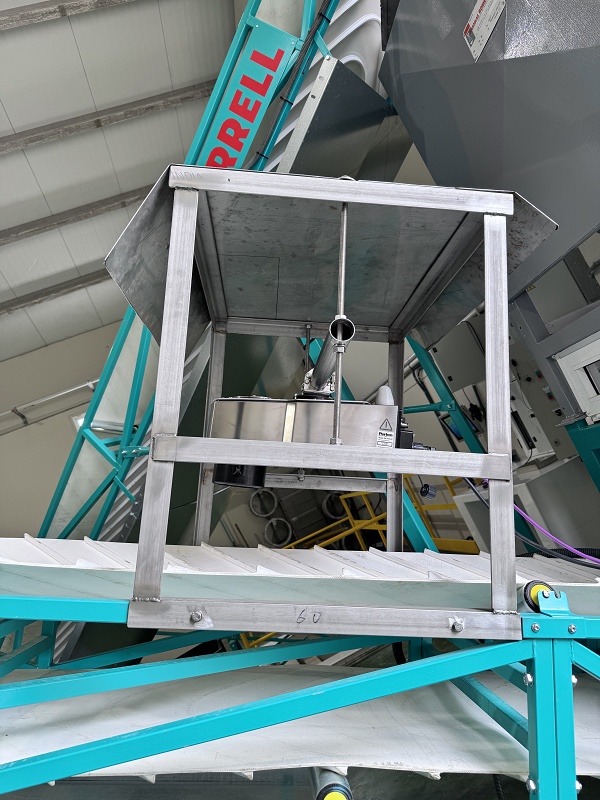 Foto deAnalizadores NIR online sobre cinta