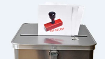 Foto deContenedores de documentos confidenciales