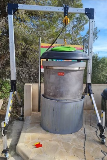 Foto de Grúas pórtico portátiles y móviles de 2.000 kg