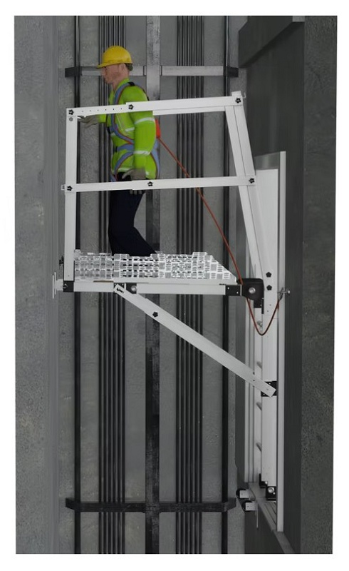 Foto de Plataforma de instalación sin andamios para huecos de ascensor