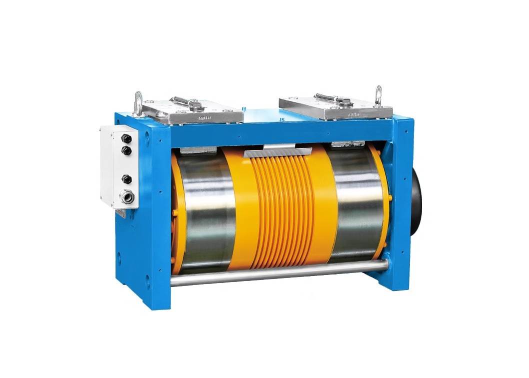 Foto de Máquinas de tracción sin engranajes para ascensores