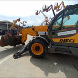 Foto deManipuladores telescópicos