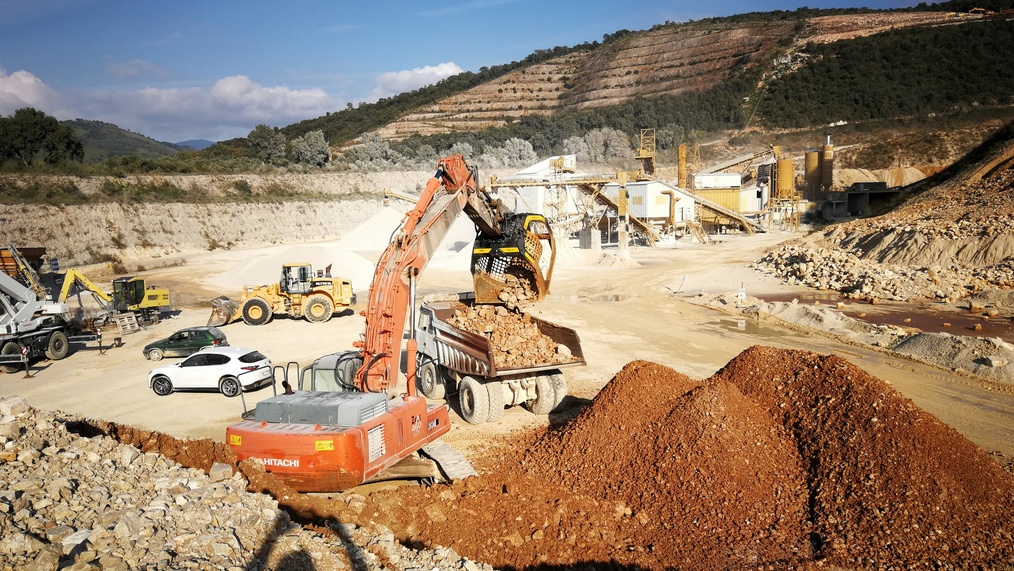 Foto de Cucharas cribadoras para excavadora