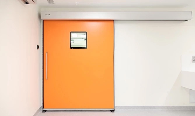 Foto dePuertas automáticas correderas herméticas cortafuego