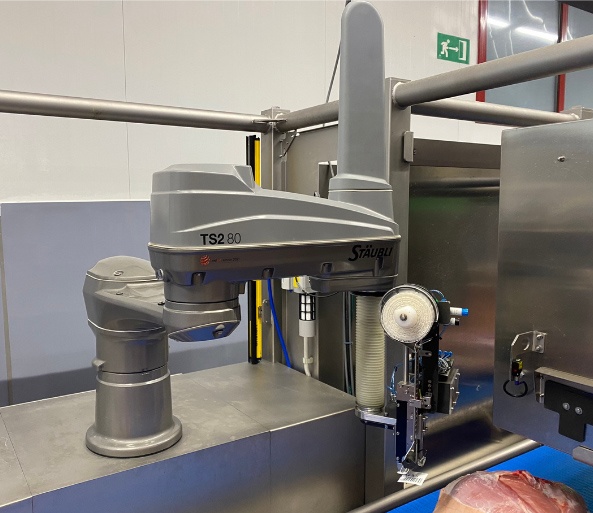 Foto de Robots para el pesaje y etiquetado de jamones frescos