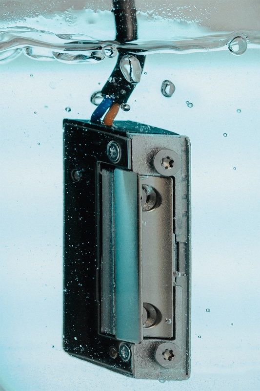 Foto deCerraderos eléctricos
