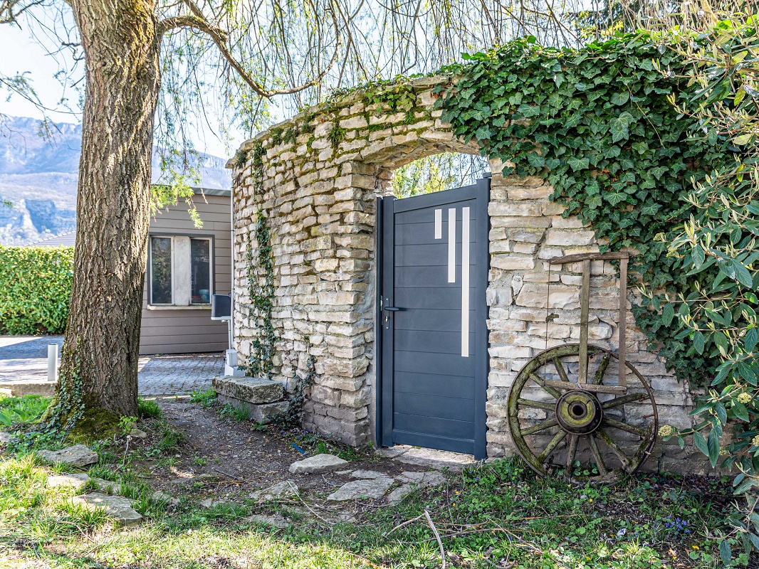 Foto de Puertas peatonales