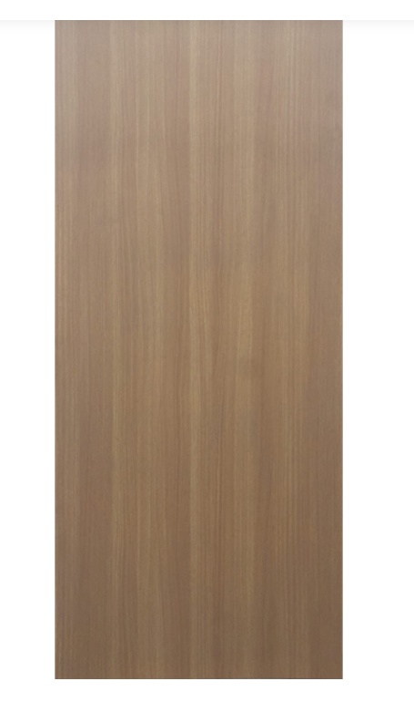 Foto de Paneles de melamina para puertas acorazadas con acabado roble
