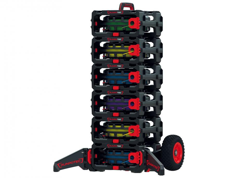 Foto deCarros de transporte para cajas