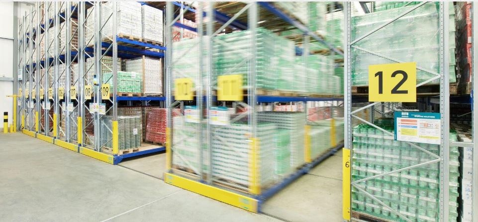 Foto de Instalaciones móviles para estanterías convencionales