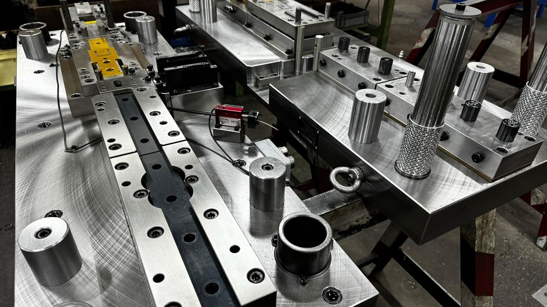 Foto de Matrices industriales de fabricación propia