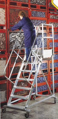 Foto de Escalera móvil con barandilla de 55º