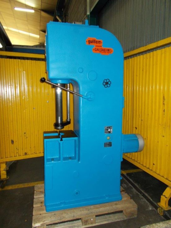 Prensa hidraulica cuello cisne