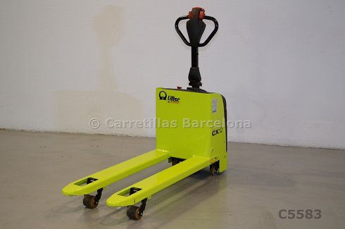 Transpaleta autopropulsada Lifter CX12 S2