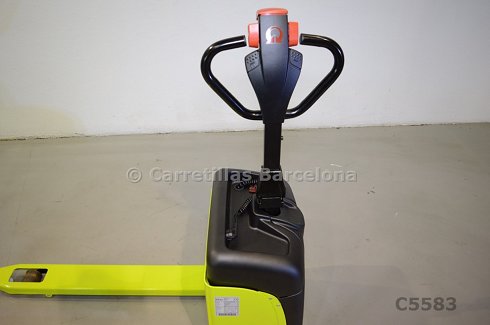 Transpaleta autopropulsada Lifter CX12 S2