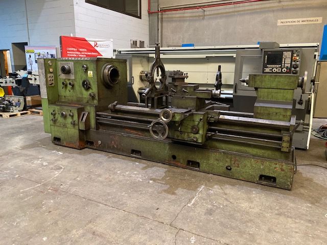 Torno Gurutzpe de 2000x1020 mm con agujero de 250 mm