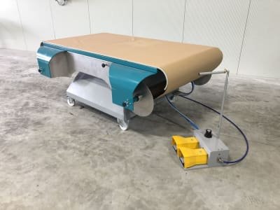 Speed 20/10 Coating table with paper transport